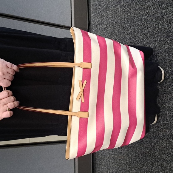 Kate Spade Eden Street Margareta tote bag in a pink and white striped - Picture 5 of 12